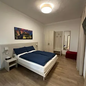  Casa de hóspedes Residenza Pezzani